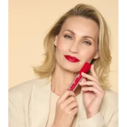 Bionike Defence Color Comfort Mat Rossetto 704 - Rossetto mat liquido - Colore vrai rouge - 4,5 ml