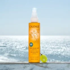 Caudalie Crema Solare Spray Anti-età Viso SPF 30 Protezione Solare Alta 150 ml