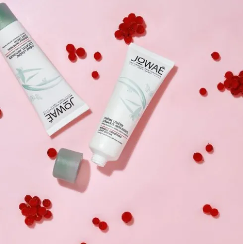 Jowae Crema Viso Leggera Antirughe - Crema viso levigante e rimpolpante - 40 ml