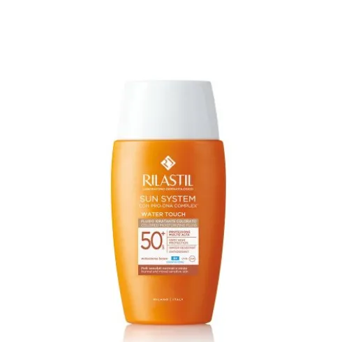 Rilastil Sun System Water Touch Fluido Colorato SPF50+ - Protezione solare uniformante per il viso - 50 ml